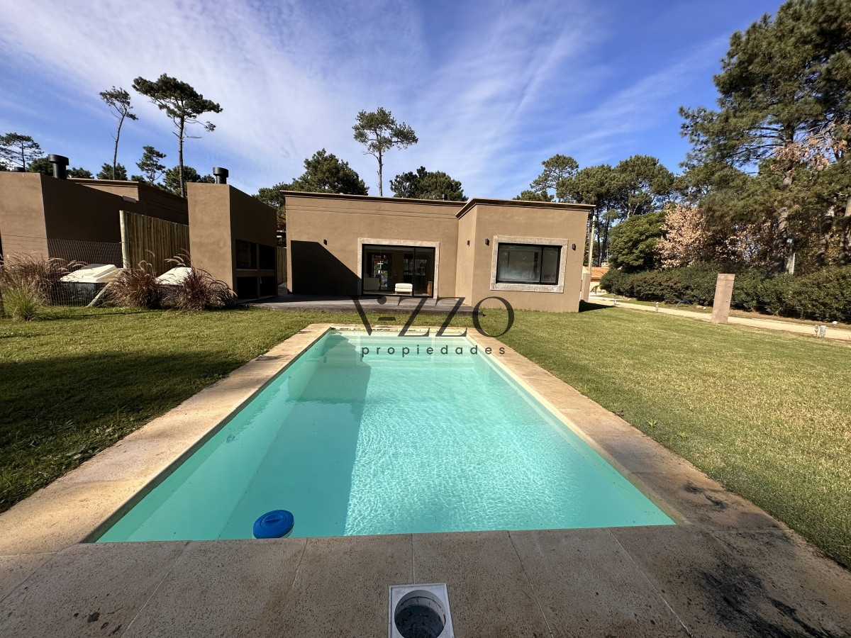 Casa ID.484/Bosques-del-Mar--Barrio-Privado--Parque-Burnett - Bosques del Mar  Barrio Privado  Parque Burnett