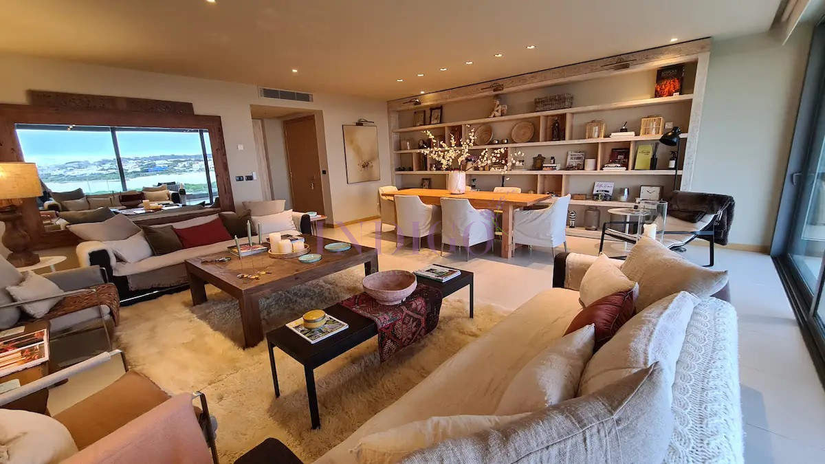 Apartamento Ref.939 - Venta y Alquiler de Apartamento 4 dormitorios, Punta del Este, Uruguay