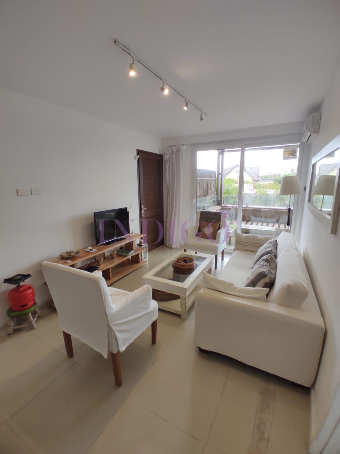 Alquiler de apartamento 2 dormitorios en Montoya, La Barra, Uruguay.