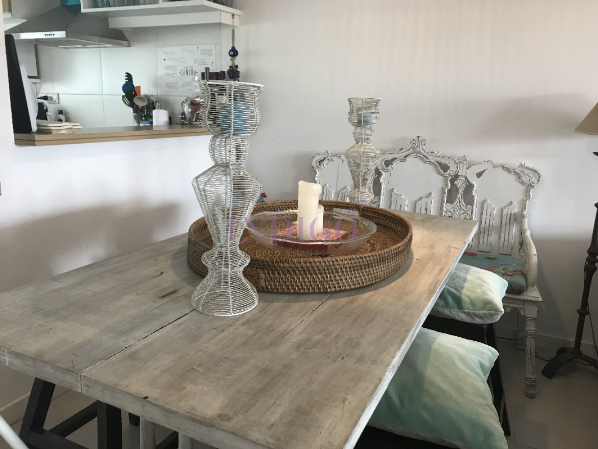 Apartamento Ref.221 - Apartamento en alquiler , La Barra, 2 dormitorios .