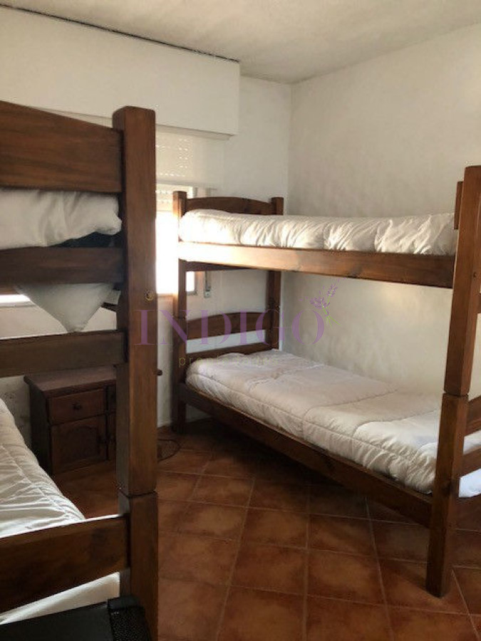 Apartamento Ref.298 - Departamento en alquiler en  La Barra, 2 dormitorios .