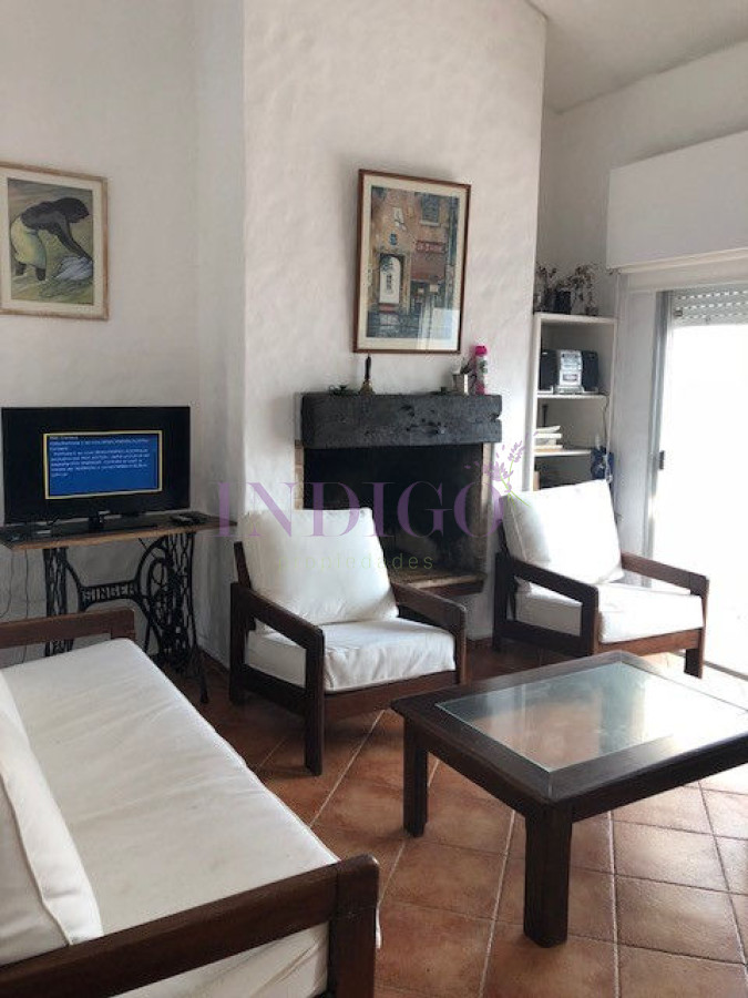 Apartamento Ref.298 - Departamento en alquiler en  La Barra, 2 dormitorios .