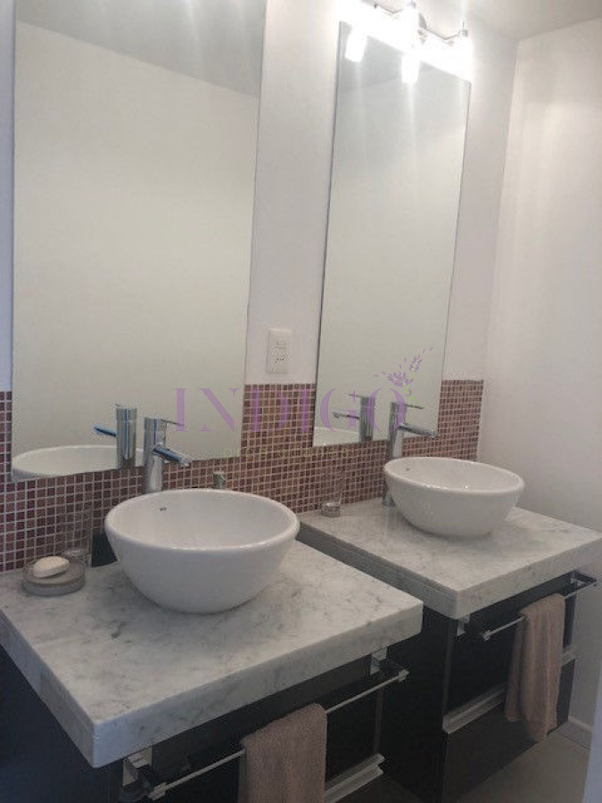 Apartamento Ref.361 - Departamento en alquiler en Icon Brava, 2 dormitorios , 2 baños.