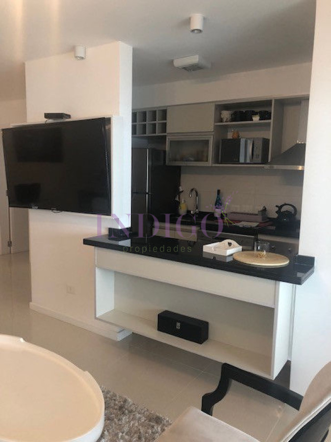 Apartamento Ref.361 - Departamento en alquiler en Icon Brava, 2 dormitorios , 2 baños.