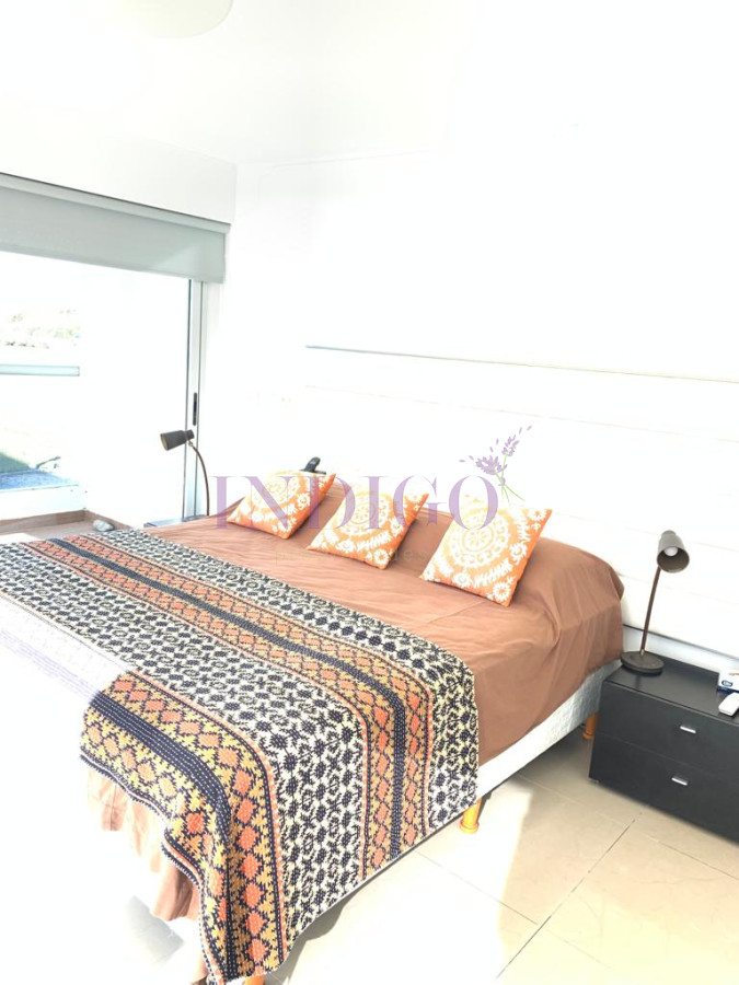 Apartamento Ref.25 - Apartamento en venta y alquiler, enfrente a la playa Brava