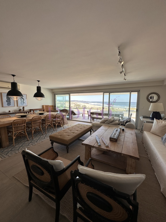 Apartamento en La Barra, Montoya