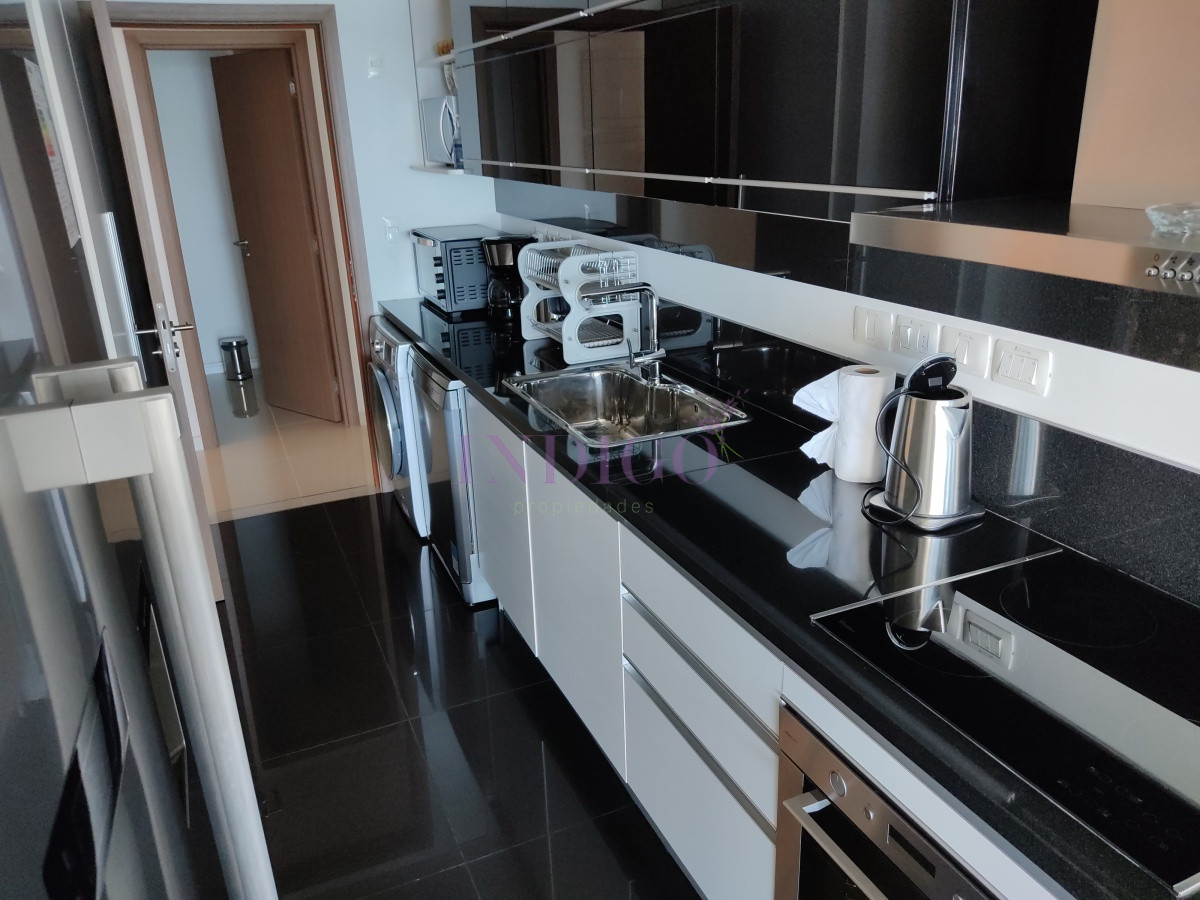 Apartamento Ref.351 - Muy buen Departamento alquiler frente al mar en la  Brava, 3 dormitorios
