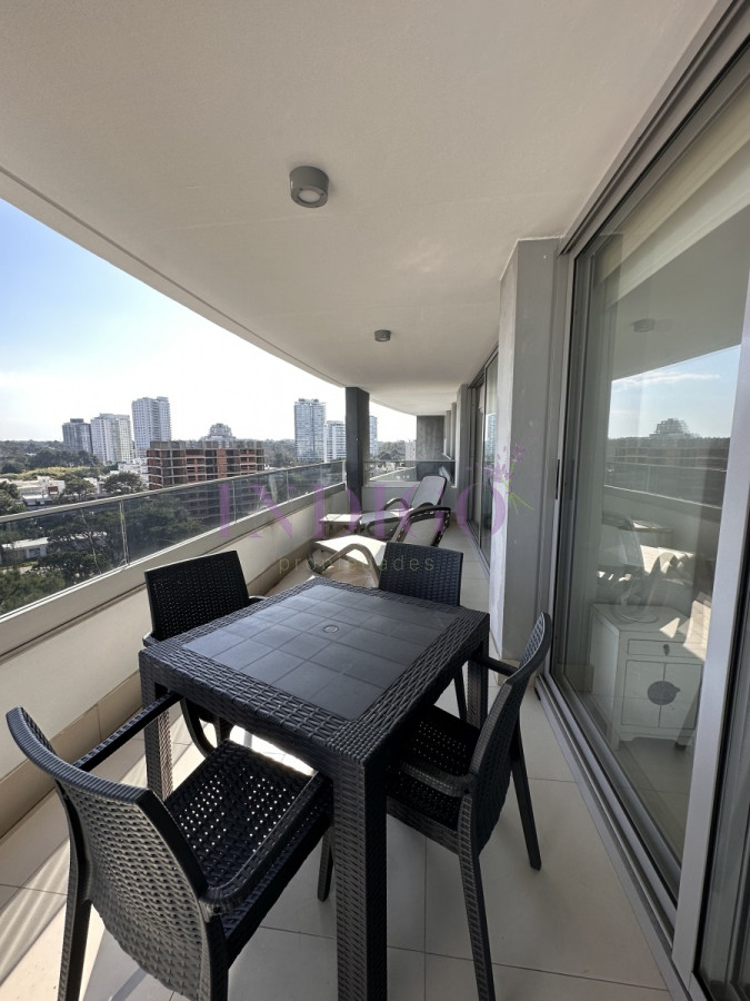 Apartamento Ref.756 - Apartamento en Brava full amenities, muy cómodo con buenos servicios 2 Dormitorios y 2 Baños