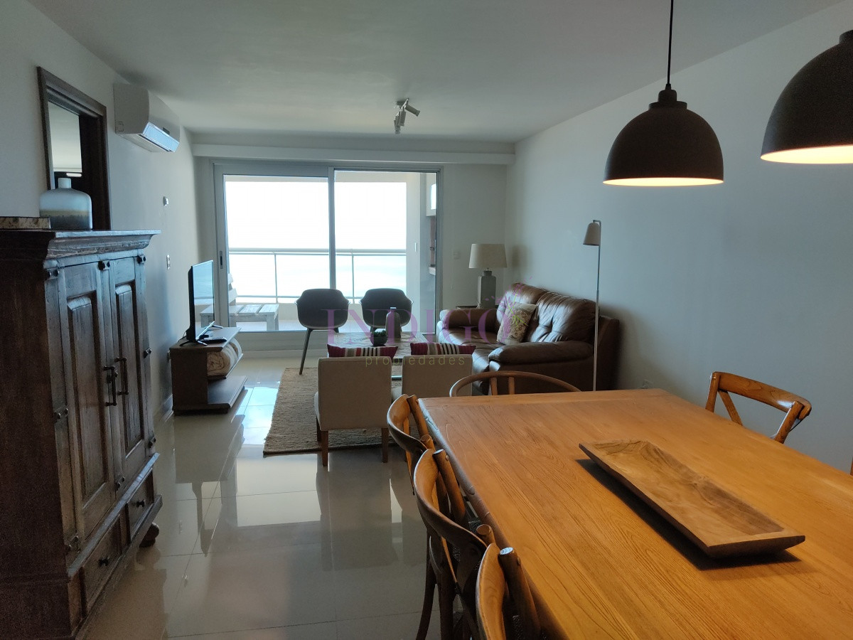 Apartamento Ref.351 - Muy buen Departamento alquiler frente al mar en la  Brava, 3 dormitorios