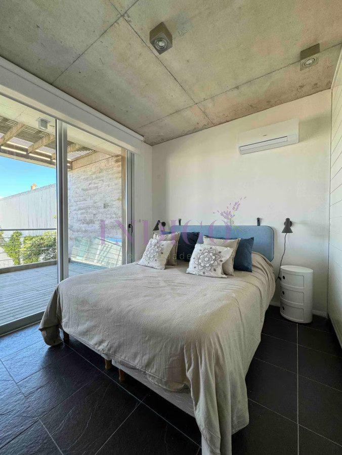 Apartamento Ref.958 - Departamento de 3 Dormitoritos primera linea de La Barra, a paso del Mar!