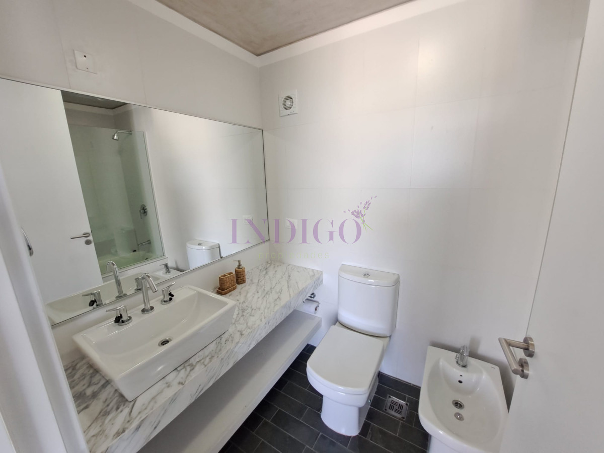 Apartamento Ref.1121 - Apartamento en venta y alquiler en Punta ballena