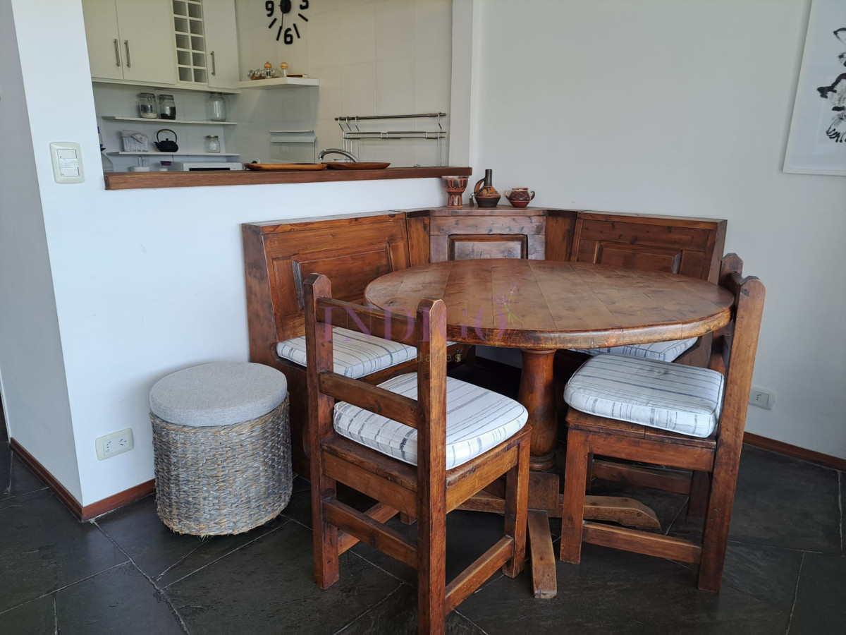 Apartamento Ref.372 - Apartamento en alquiler en la Península, 2 dormitorios .