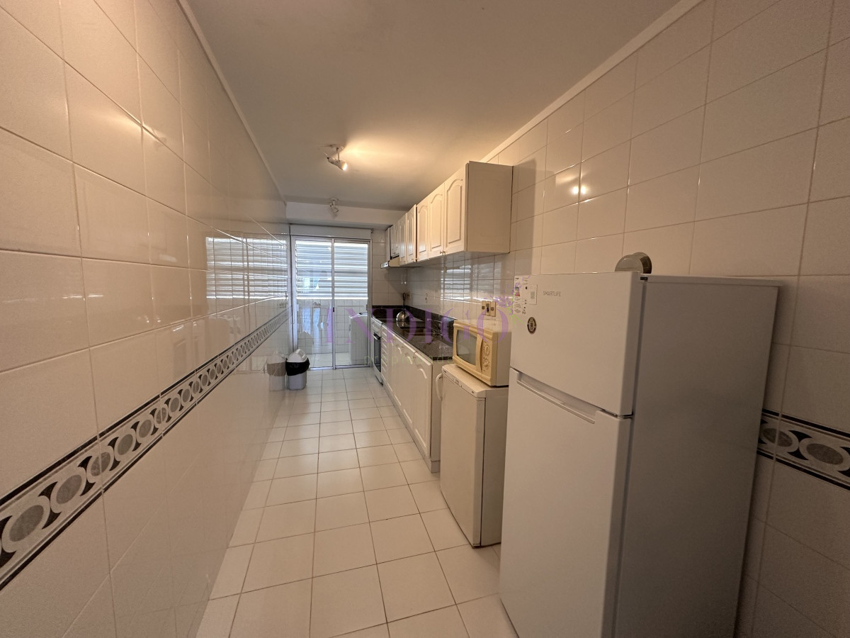 Apartamento Ref.585 - Alquiler 3 dormitorios Montoya