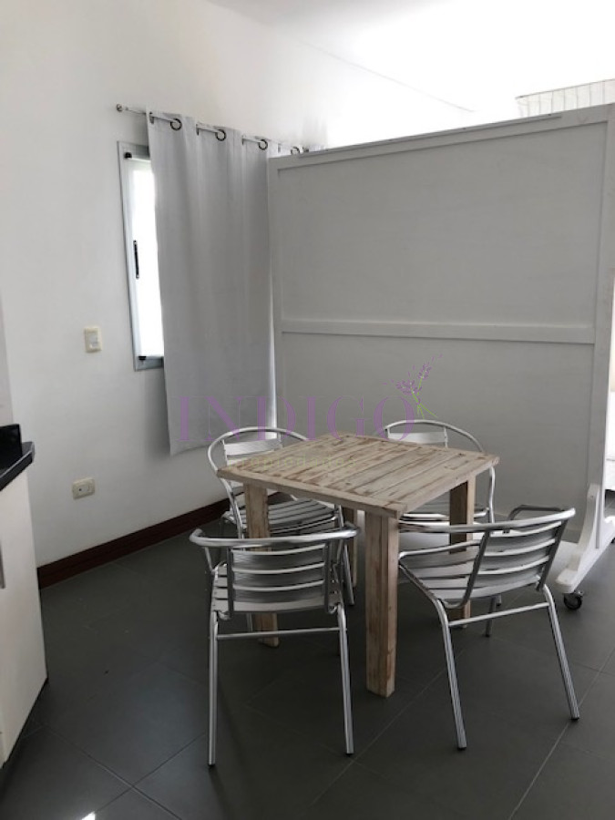 Apartamento Ref.421 - En alquiler monoambiente en Manantiales.