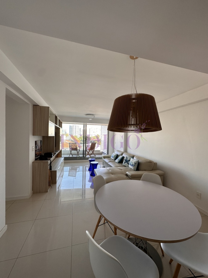 Apartamento Ref.752 - En alquiler 3 dormtorios parada 6 de la brava