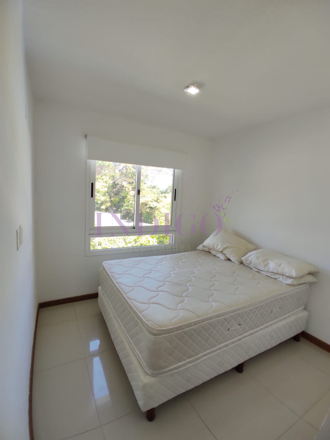 Apartamento Ref.628 - Apartamento de 1 dormitorio, 1 baño, con piscina, muy bien ubicado