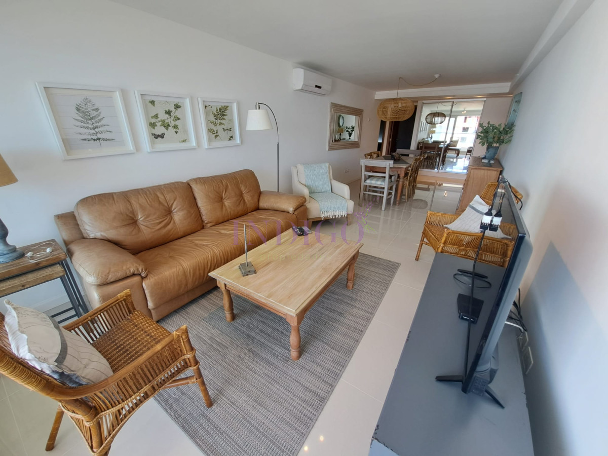 Apartamento Ref.349 - Departamento en alquiler plena plena playa Brava, 2 dormitorios