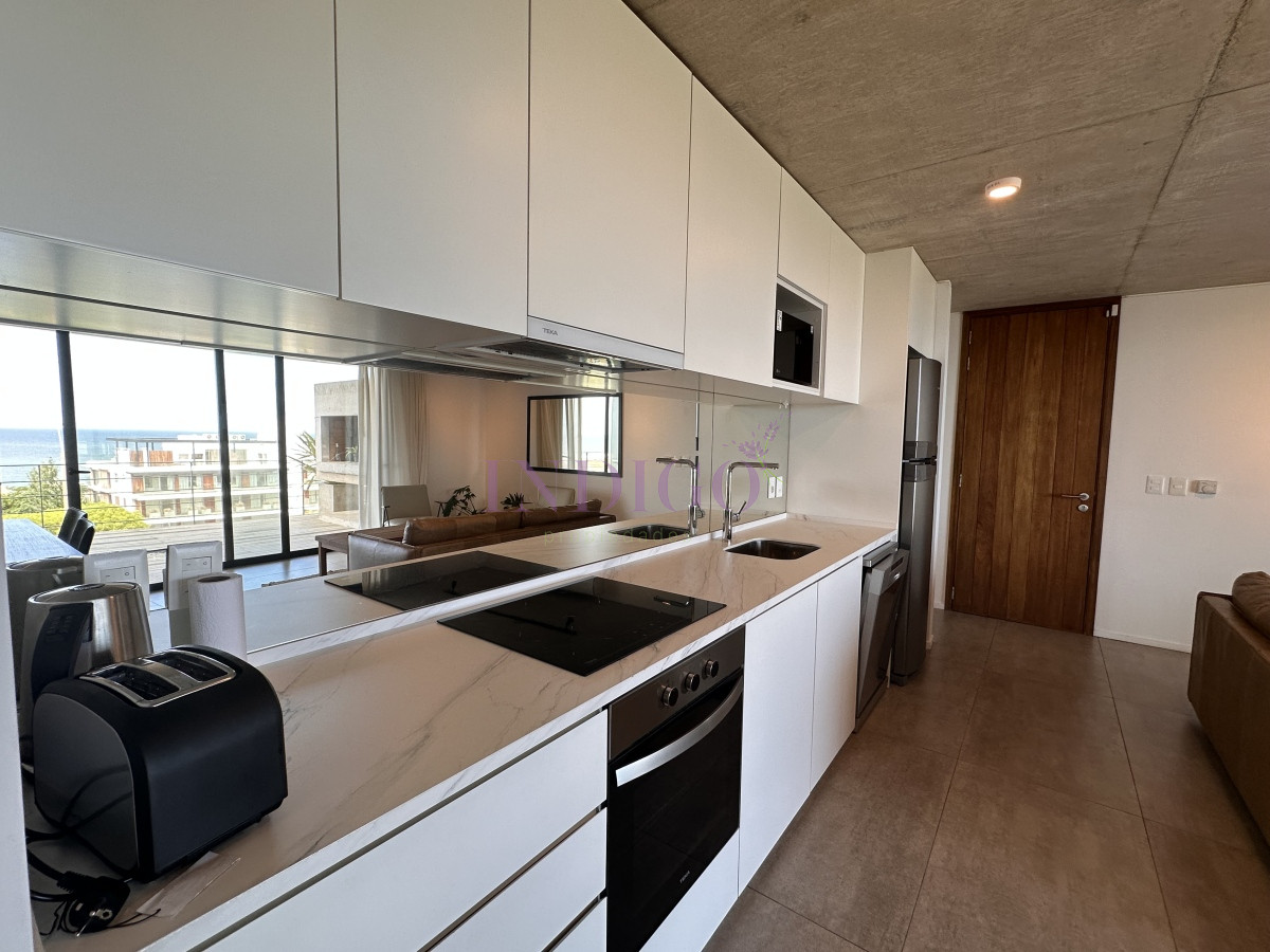 Apartamento Ref.1222 - En alquiler temporal, Penthouse en Manantiales, 3 ambientes.