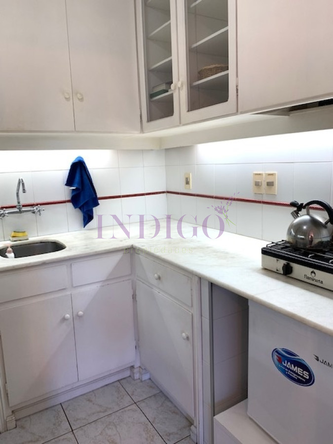 Apartamento Ref.735 - Amplio y luminosos apartamento a la venta en Centro Maldonado
