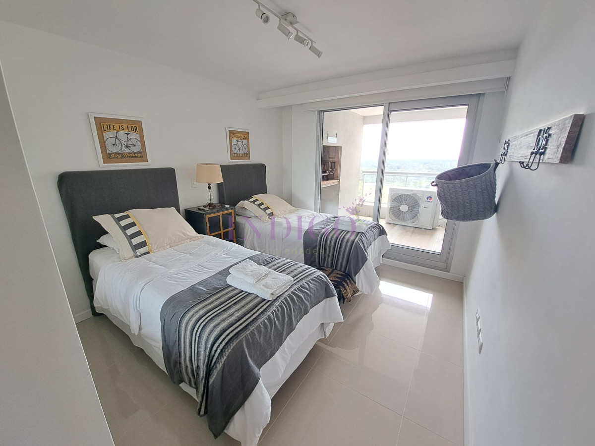 Apartamento Ref.349 - Departamento en alquiler plena plena playa Brava, 2 dormitorios