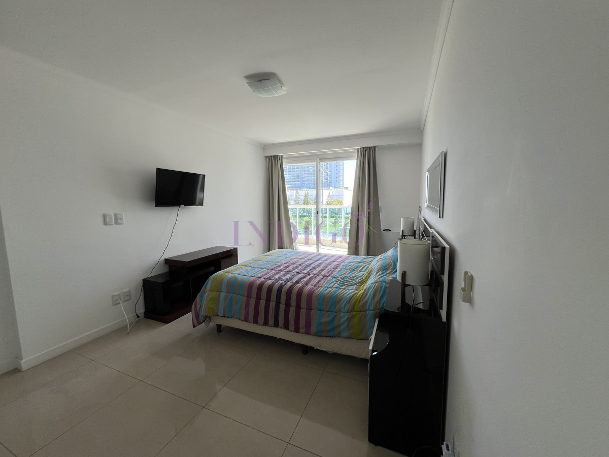 Apartamento Ref.1208 - Apartamento alquiler Playa Mansa