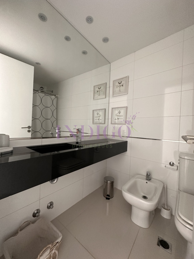 Apartamento Ref.1076 - Apartamento en Manantiales, Alquiler y Venta!!