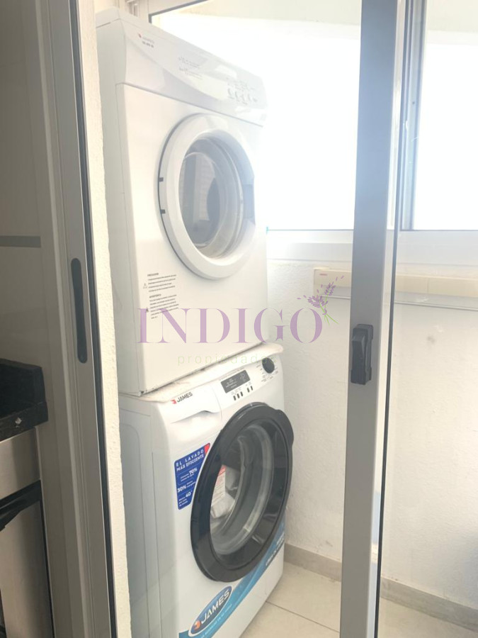 Apartamento Ref.898 - Apartamento en la mansa a metros de Enjoy PDE y la Rambla 