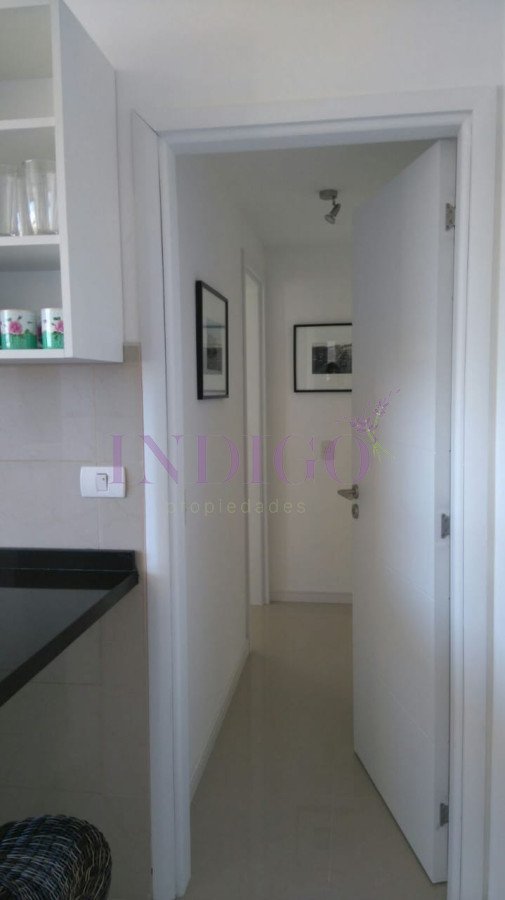 Apartamento Ref.596 - En venta playa Brava