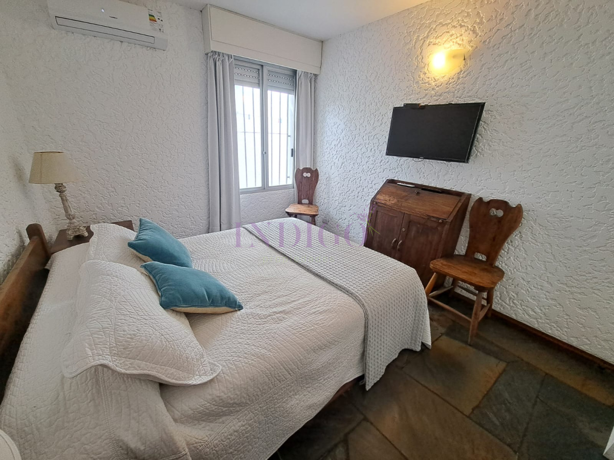Apartamento Ref.372 - Apartamento en alquiler en la Península, 2 dormitorios .