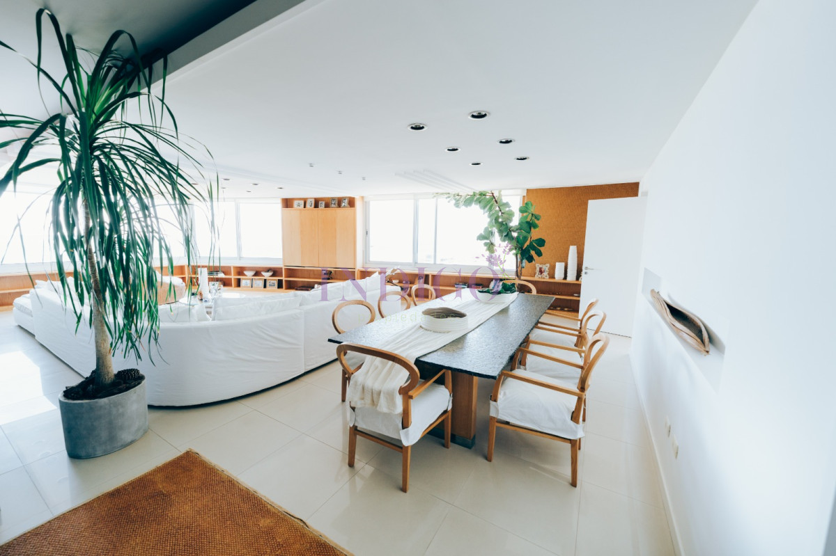 Apartamento Ref.124 - Apartamento en Brava, 4 dormitorios *
