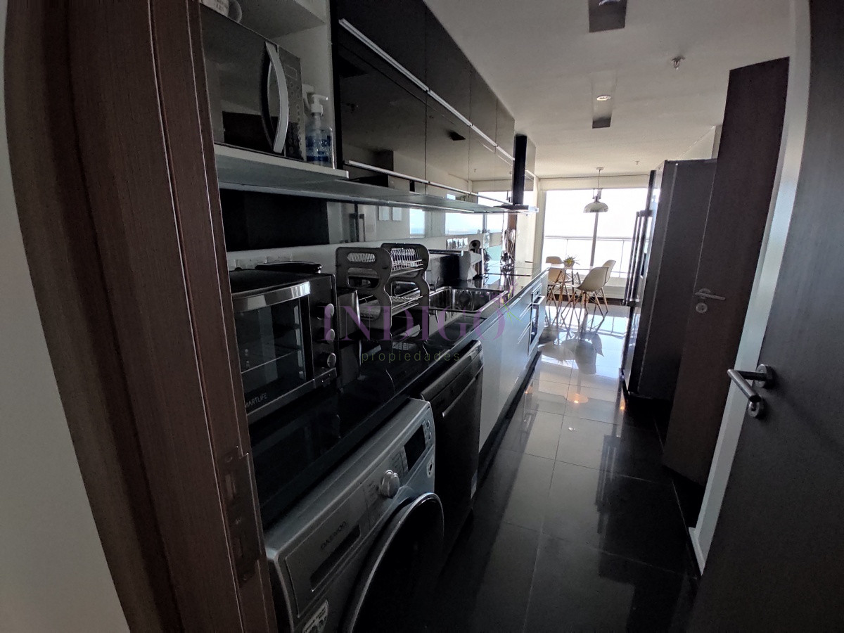 Apartamento Ref.351 - Muy buen Departamento alquiler frente al mar en la  Brava, 3 dormitorios