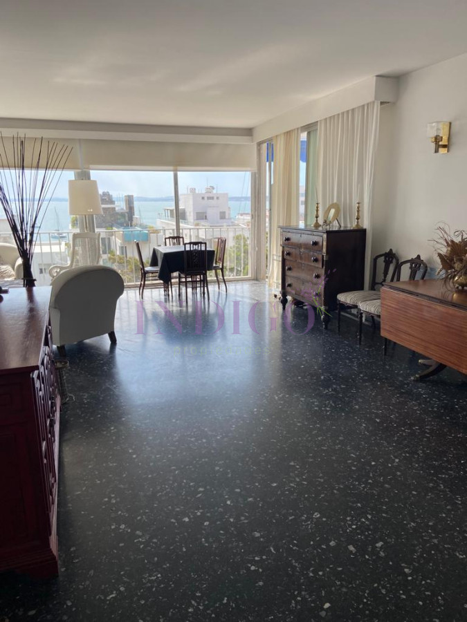 Apartamento Ref.1038 - Apartamento en venta Peninsula