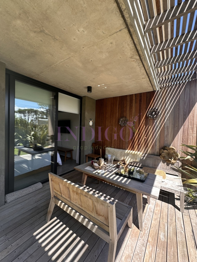 Apartamento Ref.1032 - En venta, en Manatiales 1 dorm.