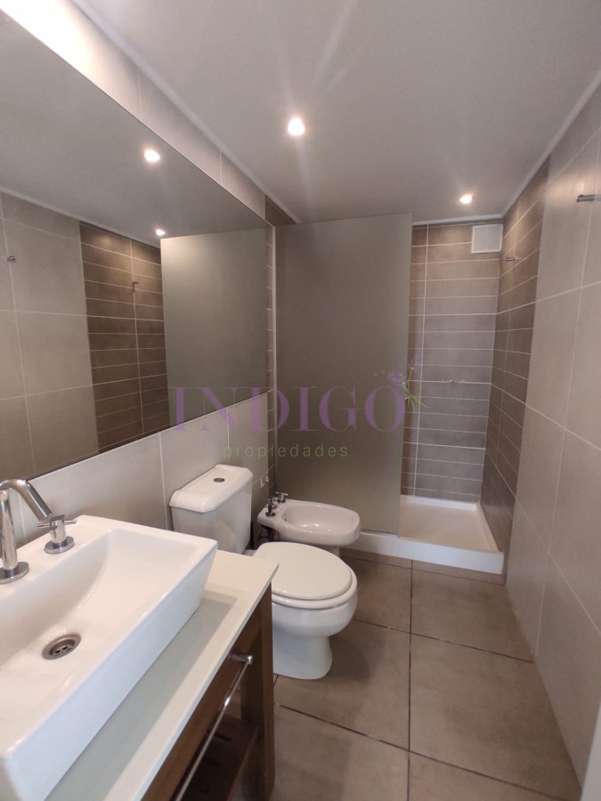 Apartamento Ref.967 - Alquiler de apartamento 1 Dormitorios en Punta del Este, Uruguay