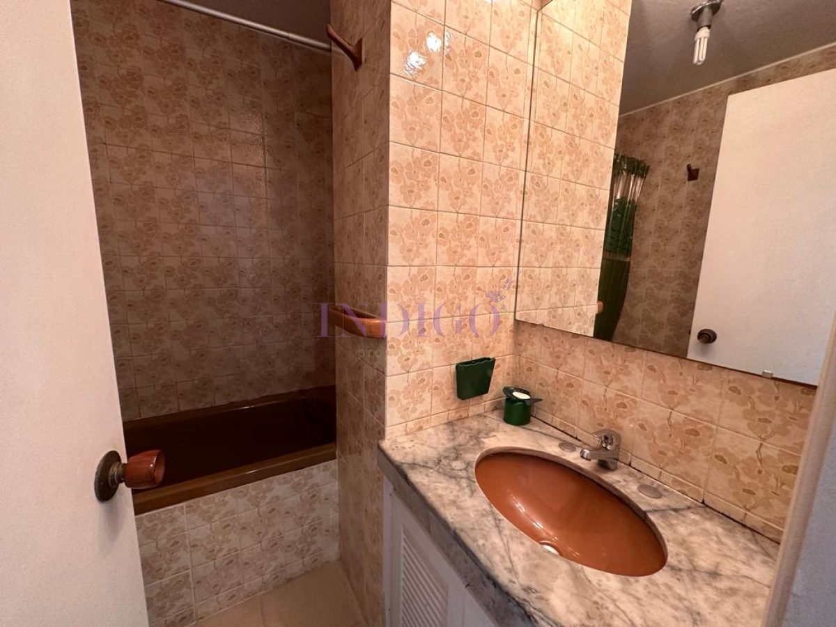 Apartamento Ref.1100 - Departamento en venta frente mar 1 dormitorio y medio