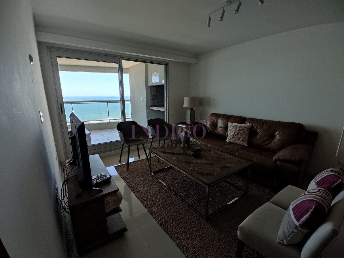 Apartamento Ref.351 - Muy buen Departamento alquiler frente al mar en la  Brava, 3 dormitorios