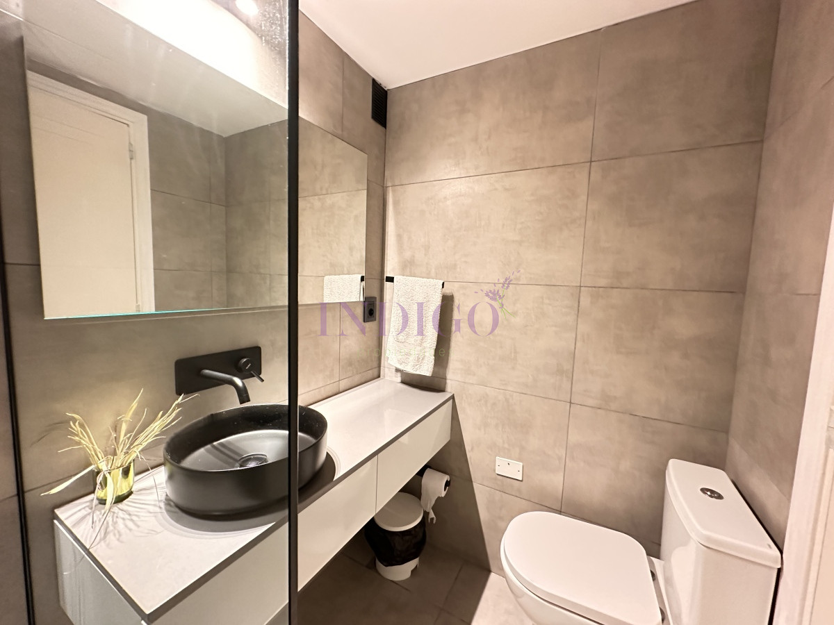 Apartamento Ref.384 - En alquiler, Montoya, 3 dorm en suite.