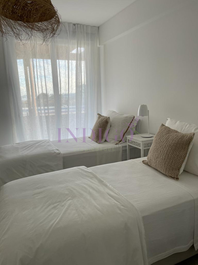 Apartamento Ref.1108 - Departamento primera linea en venta Posta del Cangrejo
