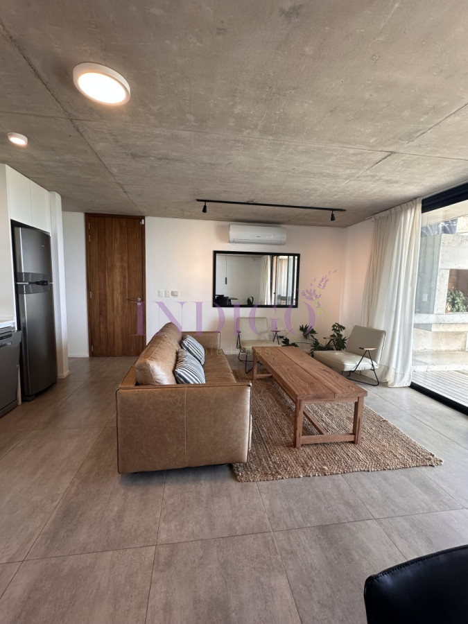 Apartamento Ref.1222 - En alquiler temporal, Penthouse en Manantiales, 3 ambientes.