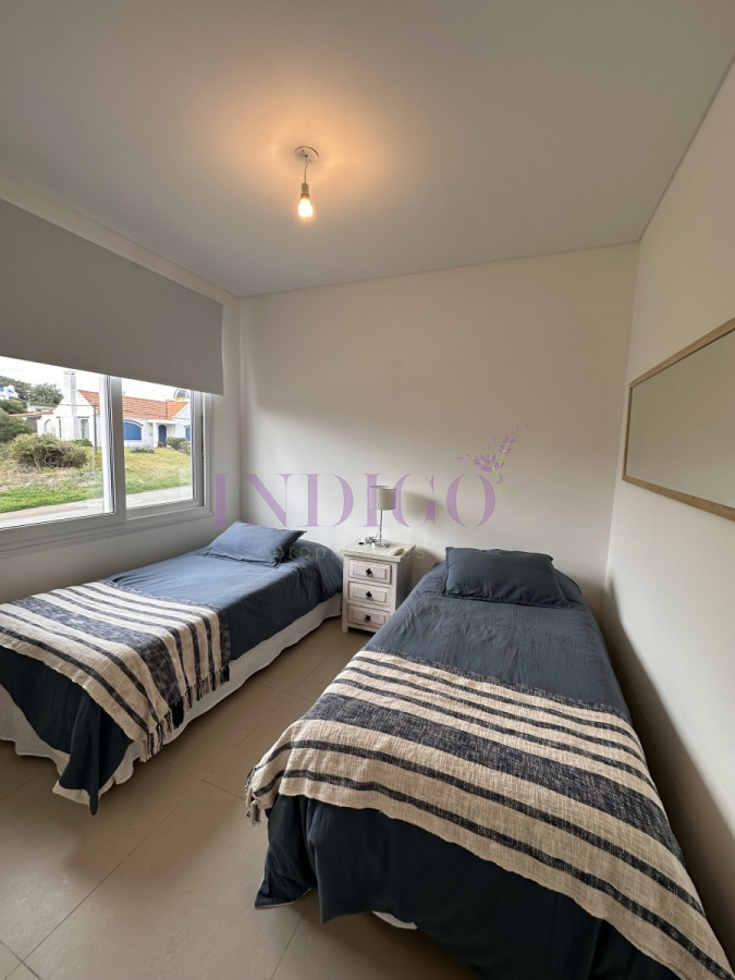 Apartamento Ref.1127 - Departamento en alquiler 3 dorm Montoya 