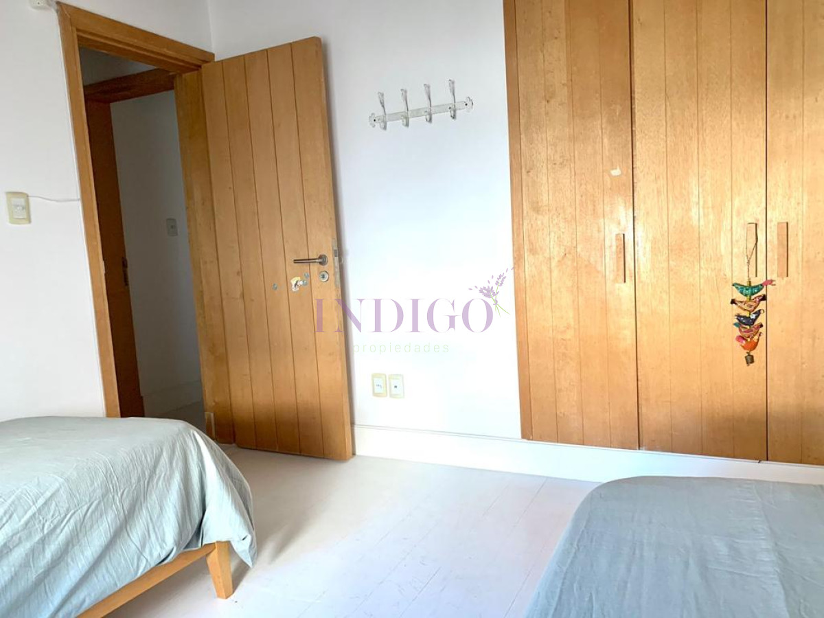 Apartamento Ref.804 - Apartamento en La Barra. 3 Dormitorios y 3 Baños, Parrillero.