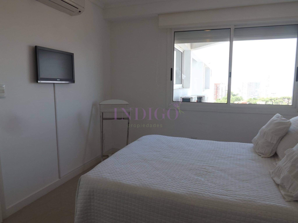 Apartamento Ref.898 - Apartamento en la mansa a metros de Enjoy PDE y la Rambla 