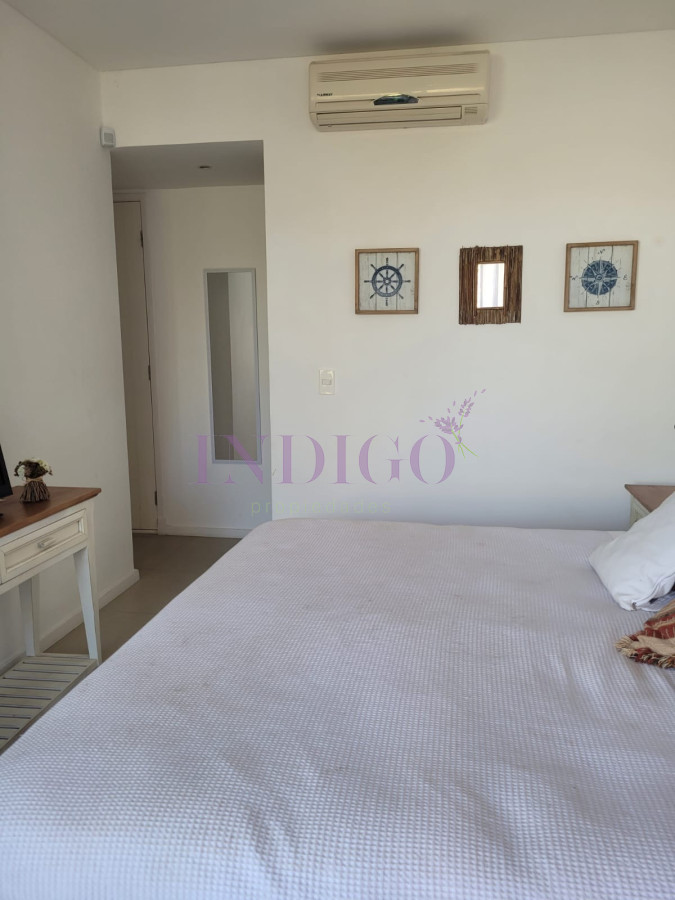 Apartamento Ref.1242 - Montoya, en alquiler 2 dorm con parrillero