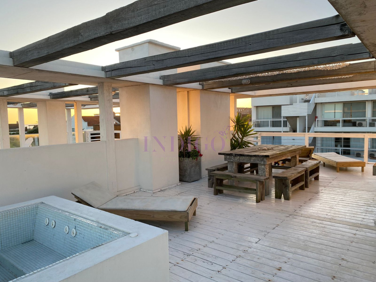 Apartamento Ref.997 - Alquiler de apartamento 2 dormitorios en Manantiales, Uruguay