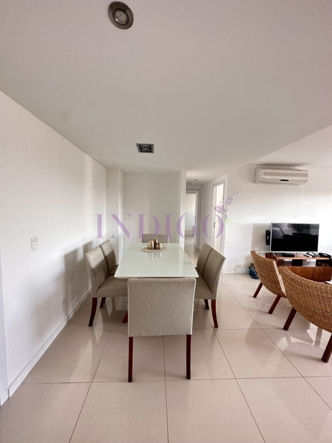 Apartamento Ref.756 - Apartamento en Brava full amenities, muy cómodo con buenos servicios 2 Dormitorios y 2 Baños