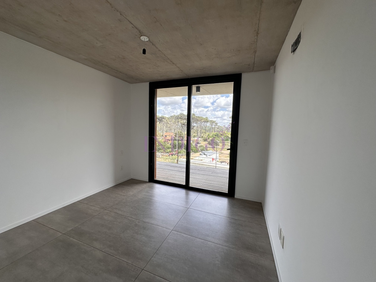 Apartamento Ref.886 - En venta Manantiales 
