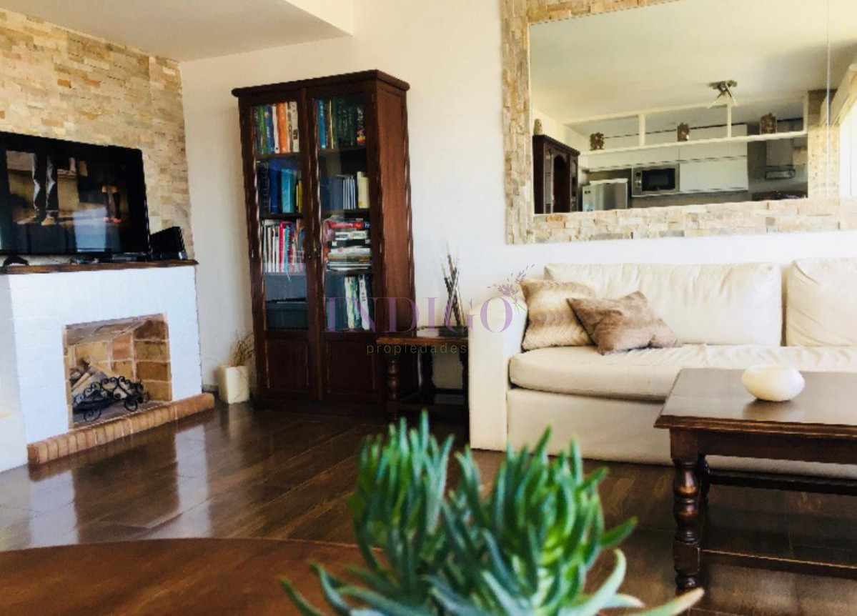 Apartamento Ref.478 - Alquiler de departamento  playa Brava y  de playa Mansa  en Punta del Este