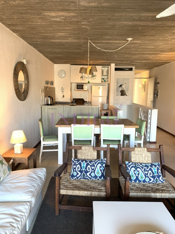 Apartamento Ref.137 - Departamento en alquiler en pleno  Manantiales, 3 dormitorios .