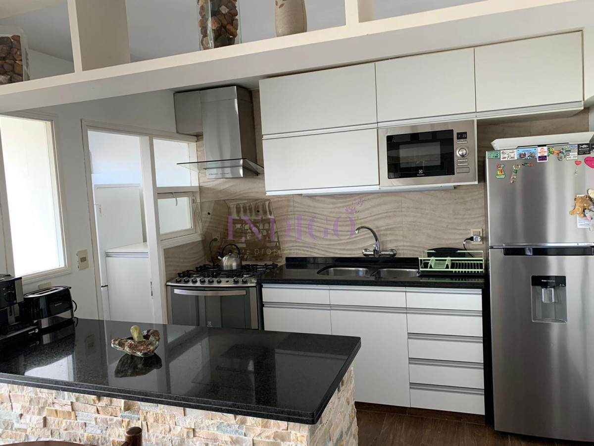 Apartamento Ref.478 - Alquiler de departamento  playa Brava y  de playa Mansa  en Punta del Este
