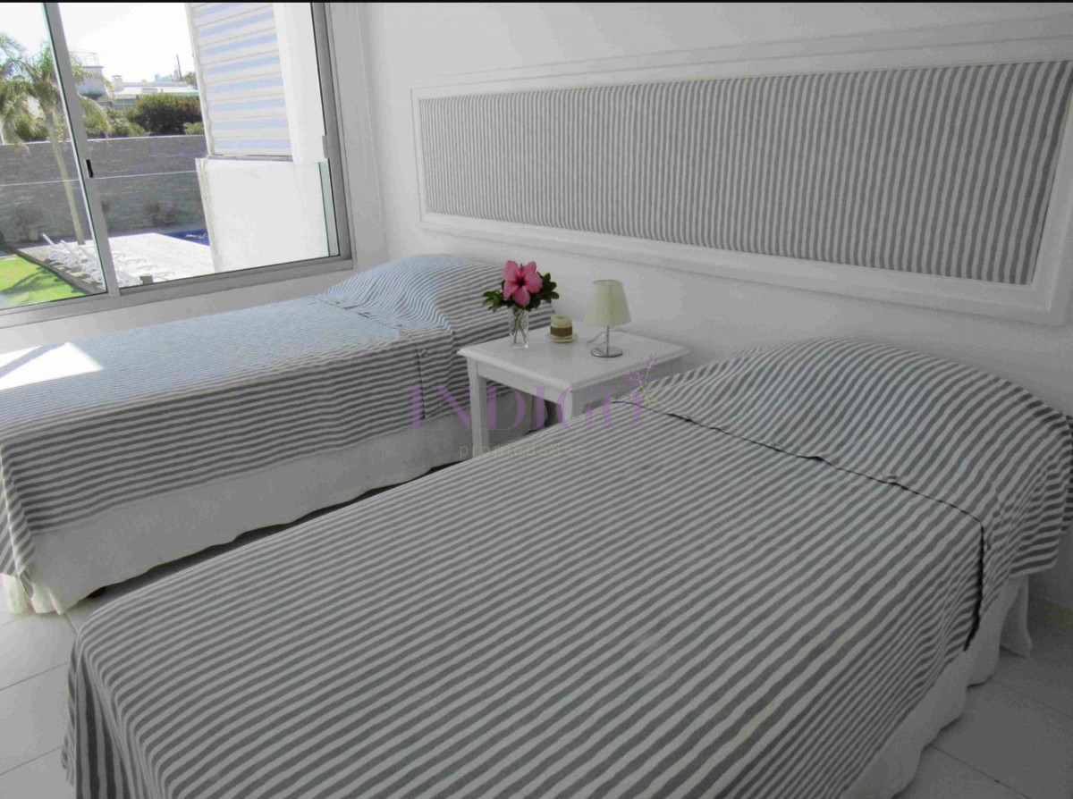 Apartamento Ref.585 - Alquiler 3 dormitorios Montoya
